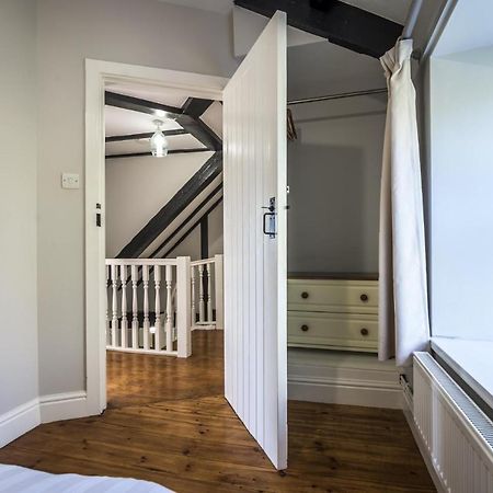 Barn Conversion - Hot Tub - Penally - Tenby 외부 사진