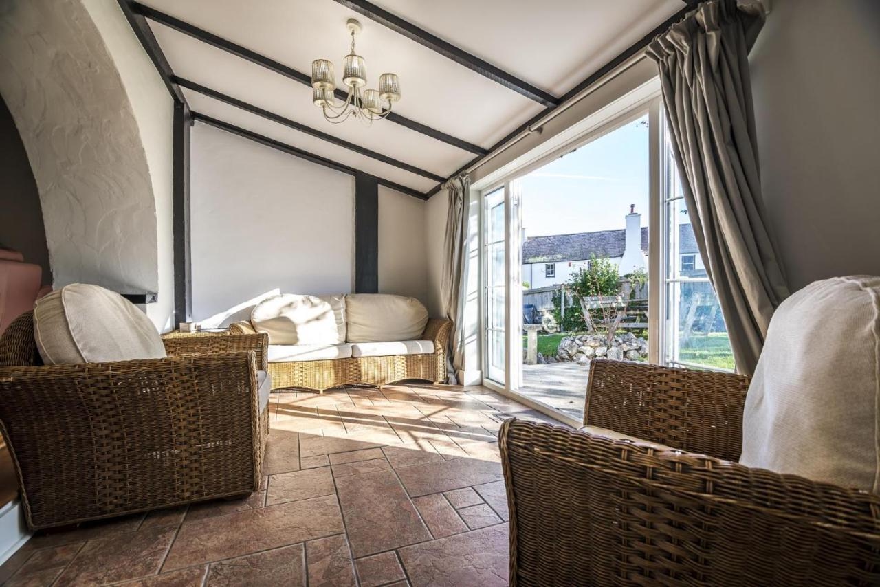 Barn Conversion - Hot Tub - Penally - Tenby 외부 사진